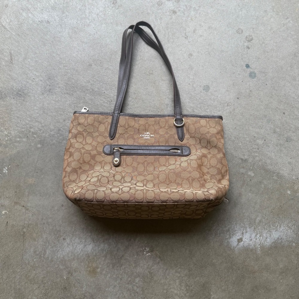 Coach Gallery Tote Signature Canvas Khaki Brown Monogram Shoulder Bag F29208